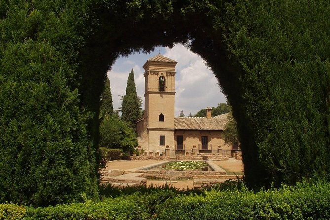 alhambra-generalife-skip-the-line-premium-tour-including-nasrid-palaces