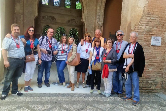 alhambra-soul-join-a-groupwith-a-specialist-guide-skiptheline