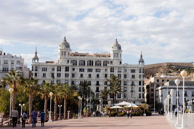 alicantes-history-and-highlights-self-guided-walking-tour