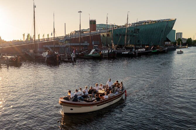 amsterdam-2-hour-canal-cruise-incl-drinks-dutch-snacks