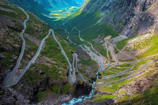 andalsnes-shore-excursion-the-troll-road-and-troll-wall