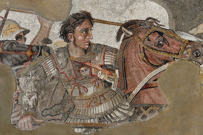 archaeological-museum-of-naples-with-archaeologist-private-tour