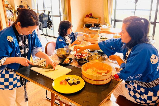 authentic-vegetarian-sushi-cooking-class-in-osaka