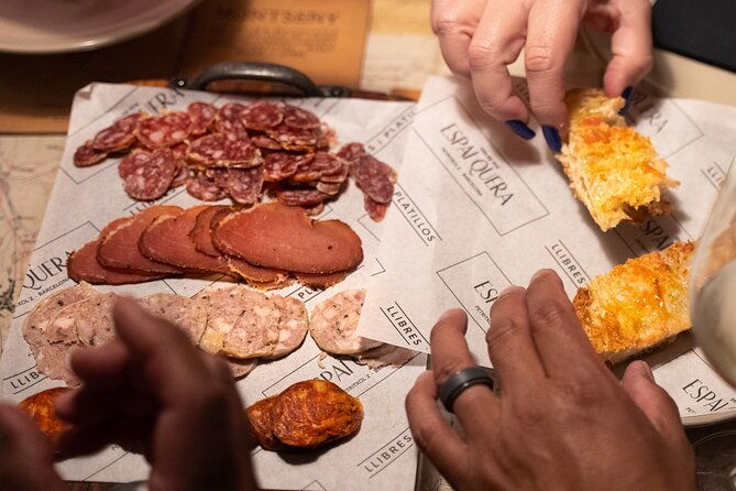 barcelona-old-town-evening-food-tour-with-8-tapas-4-drinks