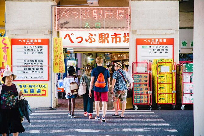 become-a-local-a-walking-tour-of-beppus-arts-crafts-onsen