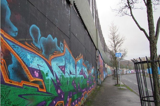 belfast-murals-taxi-tour