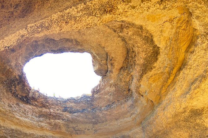 benagil-cave-guided-kayaking-tour-caves-secret-spots