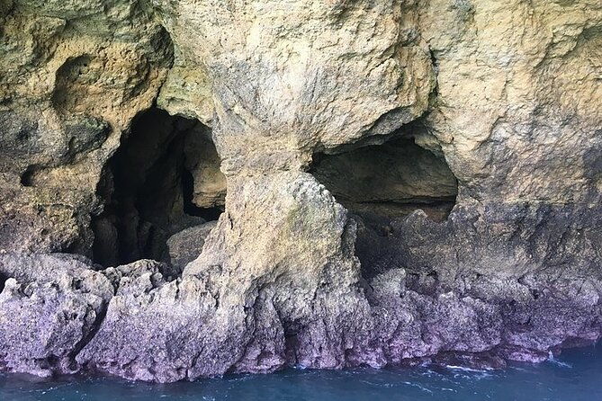 benagil-caves-coast-algarve-cave-captain