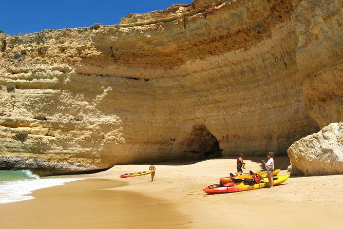 benagil-kayak-tour-on-board-a-fantastic-catamaran
