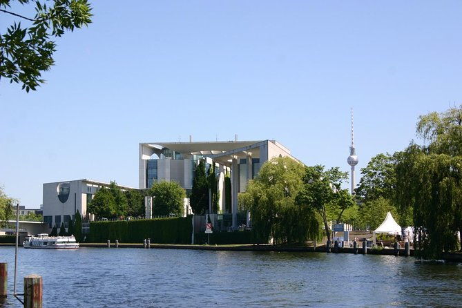 berlin-3-hour-bike-tour-berlins-best