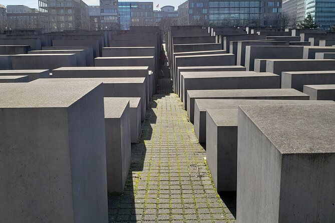 berlin-private-highlights-walking-tour-with-local-guide-and-hotel-pickup