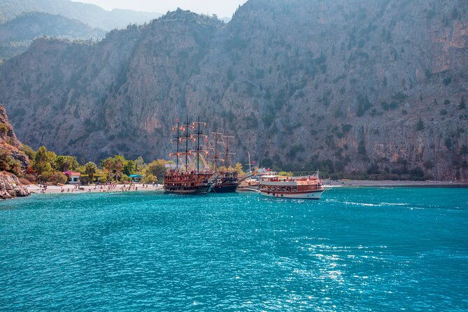blue-lagoon-butterfly-valley-and-oludeniz-islands-boat-trip