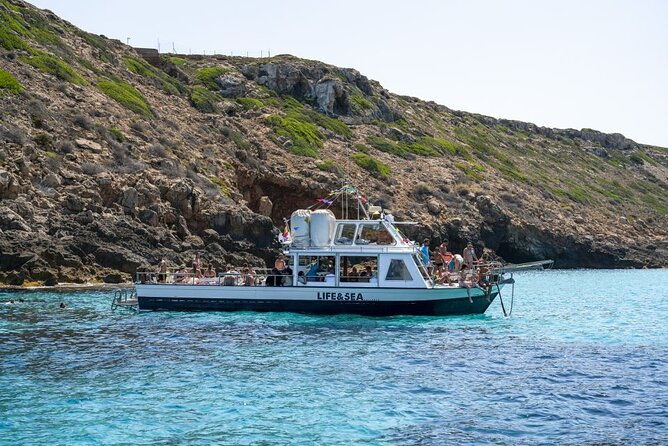 boat-tour-2-hour-in-palma-bay