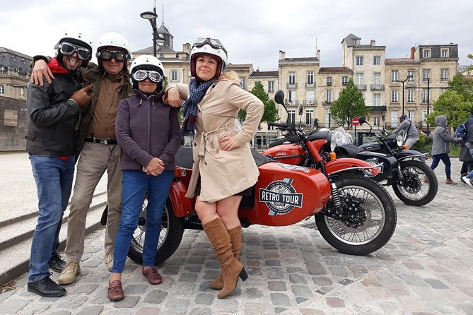 bordeaux-sightseeing-private-sidecar-guided-tour