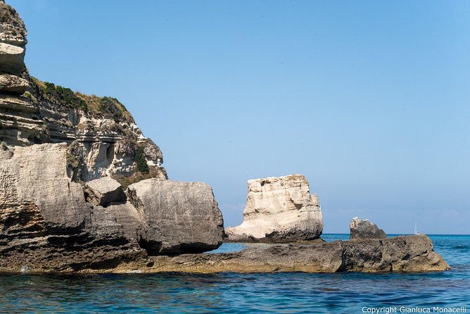 by-boat-between-the-sea-and-the-most-beautiful-beaches-capo-vaticano-tropea-briatico