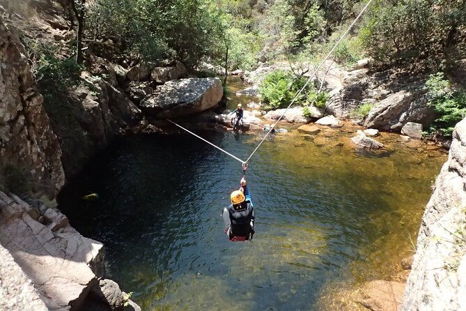 canyoning-in-the-corsica-island-the-baracci-canyon