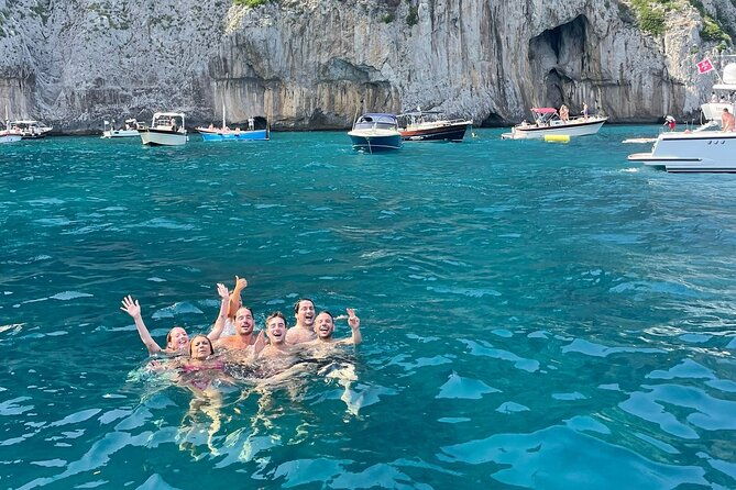 capri-boat-tour-from-sorrento-with-lunch-on-board-and-snorkeling