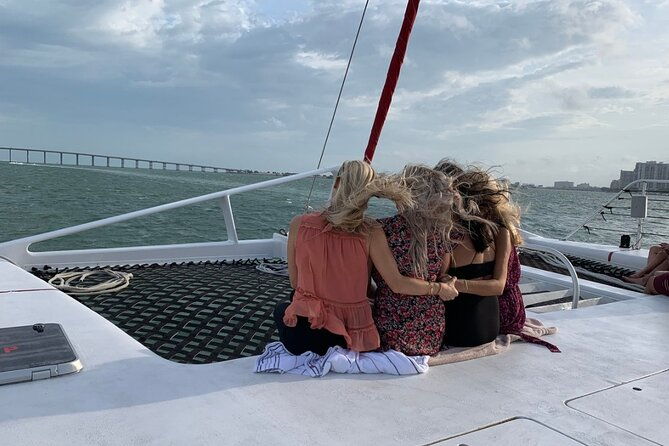 champagne-sunset-cruise-in-ft-lauderdale