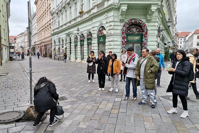city-castle-tour-introduction-to-bratislava-tip-based-tour