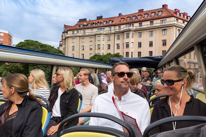 city-sightseeing-stockholm-hop-on-hop-off-bus