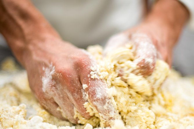 cooking-lesson-in-bellagio-with-famous-chef-luigi-gandola