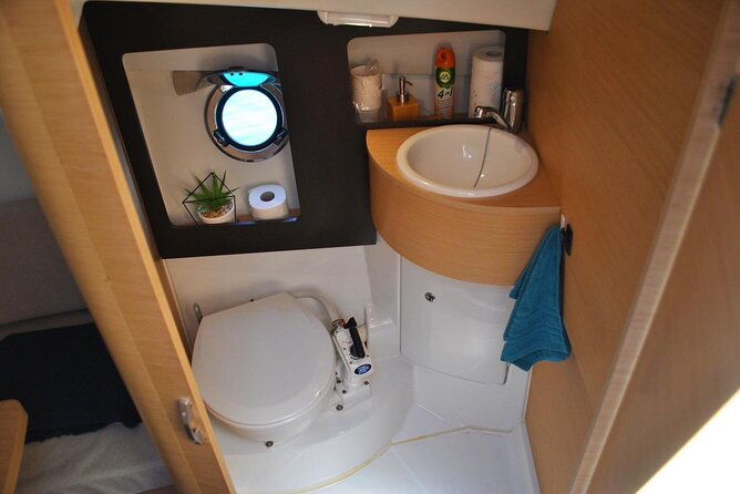crete-yacht-cruises-6-hours-private-guided-cruise-in-ag-nikolaos
