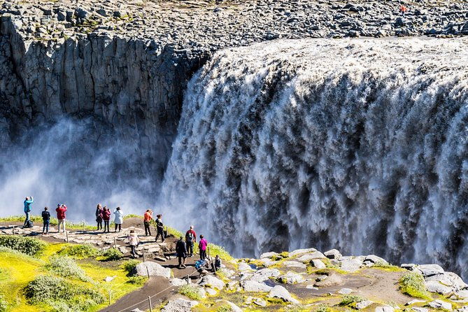 diamond-circle-day-tour-from-akureyri