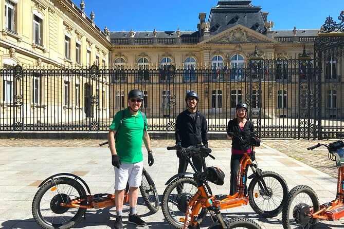 discover-versailles-on-electric-2-wheelers-yes-to-prm