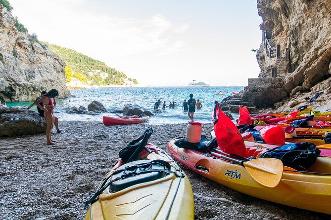 dubrovnik-sea-kayaking-sunset-paddle
