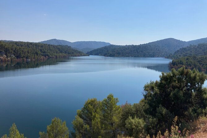 e-bike-tour-of-sainte-victoire-mountain-aix-en-provence