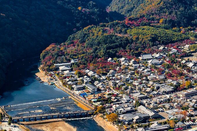 %e3%80%9020-min%e3%80%91kyoto-private-helicopter-tour-major-shrines-and-temples