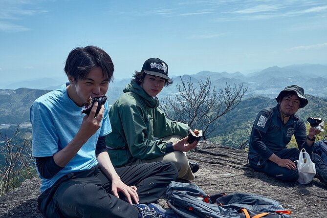 emtb-tour-to-see-the-beautiful-islands-from-the-summit