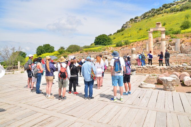 ephesus-ancient-city-house-of-mary-guided-small-group-tour