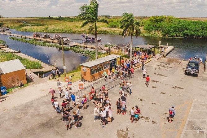 everglades-vip-airboat-tour-with-transportation-included