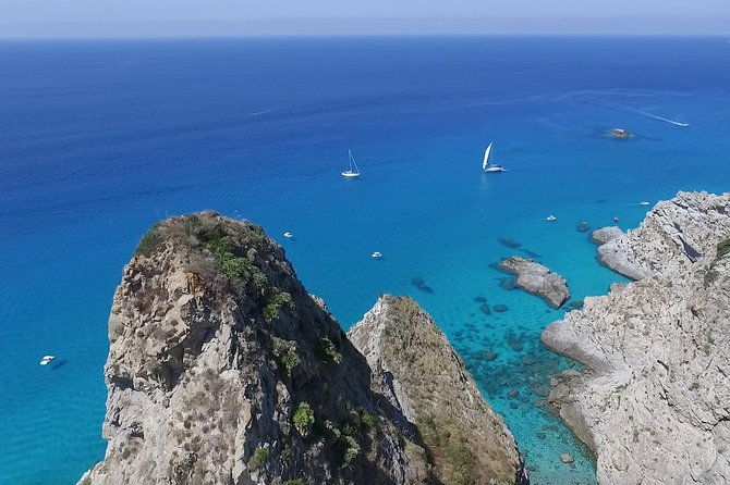 exclusive-boat-tour-for-up-to-9-people-beautiful-tropea