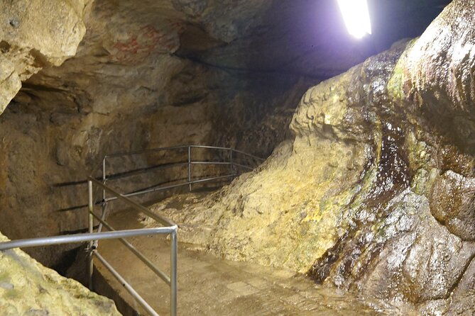 experience-iwate-hidden-cave