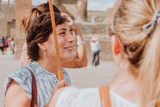 explore-pompeii-with-an-archaeologist