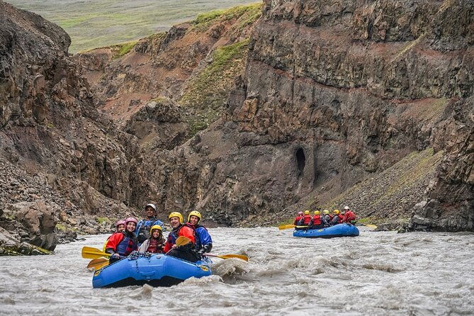family-rafting-day-trip-from-hafgrimsstadir-grade-2-white-water-rafting-on-the-west-glacial-river