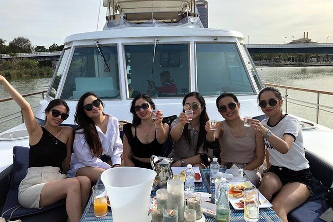 fantastic-boat-trip-with-lunch-or-dinner