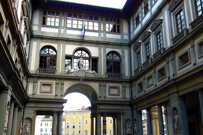 florence-guided-walking-tour-uffizi-ticket-with-direct-access