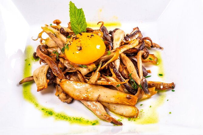 food-experience-in-mushroom-cultivation-tour-not-included