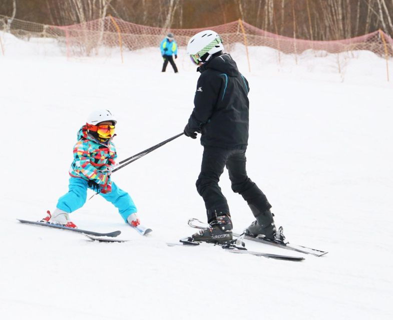 from-tokyo-mount-fuji-skiing-and-hot-springs-day-tour
