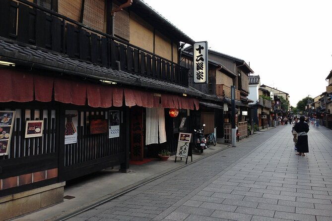 from-tokyo-to-kyoto-and-nara-a-captivating-full-day-private-tour