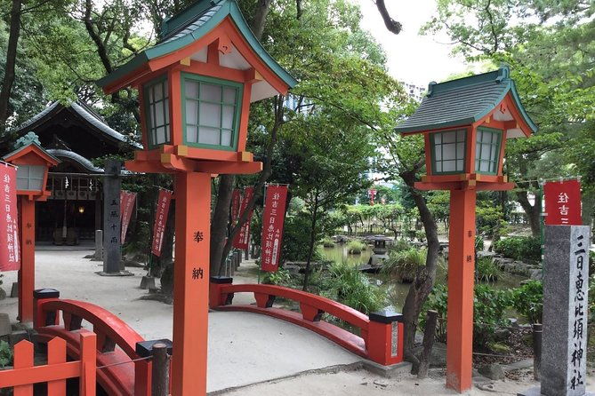 fukuoka-city-walking-with-public-transport-sightseeing-tour
