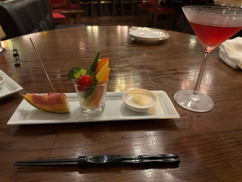 fukuoka-night-walk-bar-hopping-tour