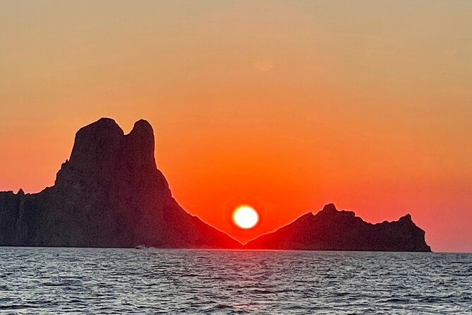 full-day-private-sailboat-tour-of-ibiza-and-formentera