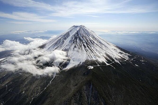 full-day-private-tour-of-mt-fuji