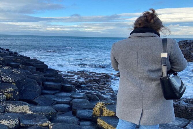 giants-causeway-and-belfast-city-murals-tour-inc-game-of-thrones-dark-hedges
