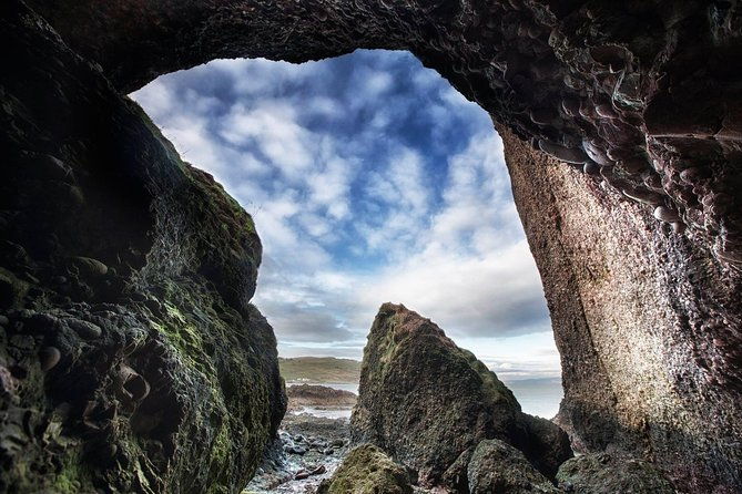 giants-causeway-tour-from-belfast-luxury-bus-castles-tour