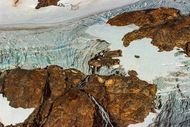 glacier-and-mountain-viewing-tour